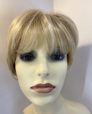 New blonde short wig. Blss169