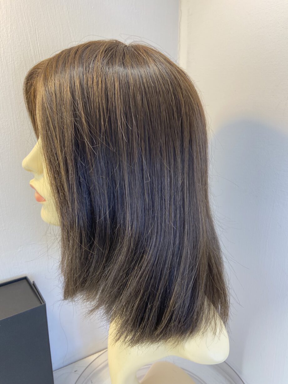 Ellen Wille beautiful brown wig. Bbrls841