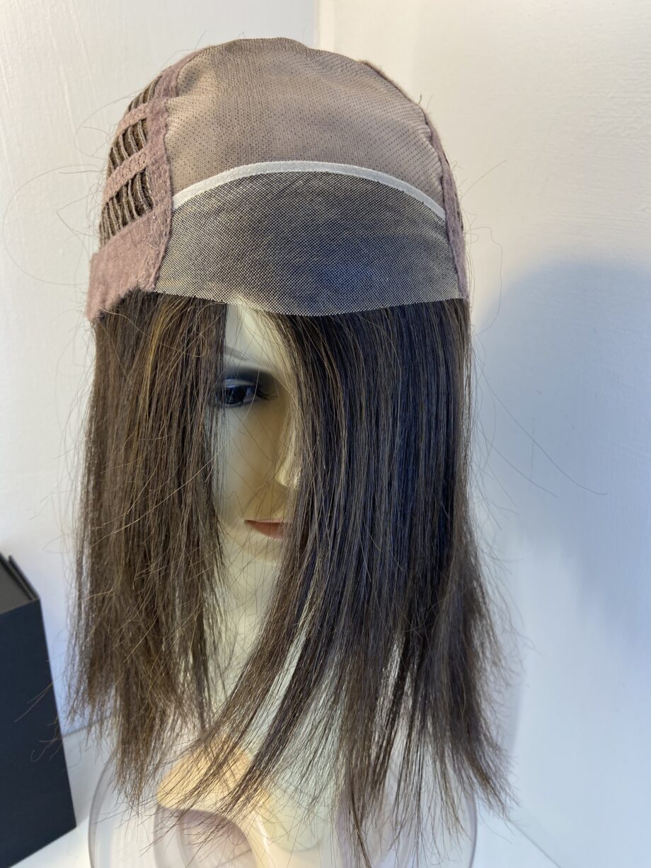 Ellen Wille beautiful brown wig. Bbrls841