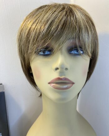 Beautiful light brown wig. Bblss842
