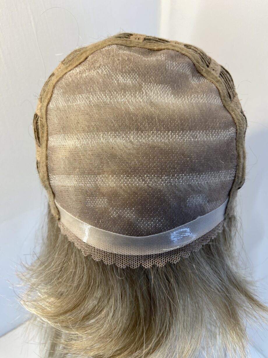 New blonde wig. Blls536