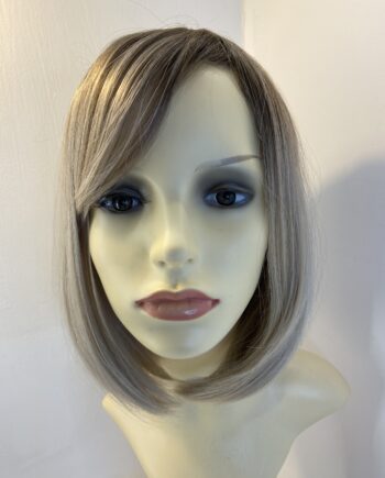 New rooted blonde wig. Blls537