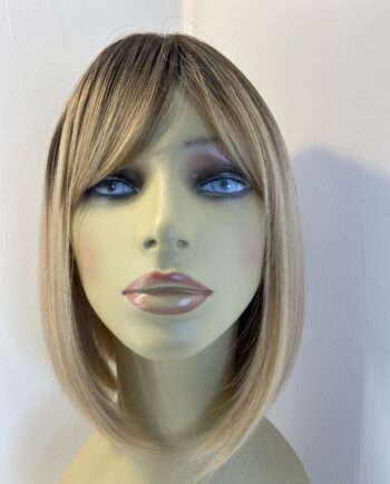 New blonde rooted wig. Blls538