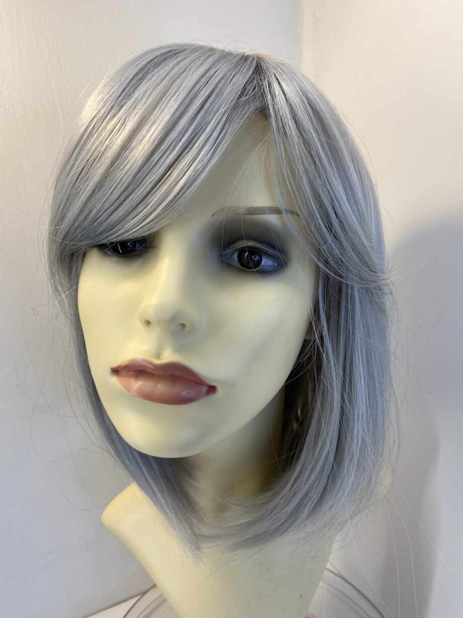 New silver grey mid length wig. Sms174