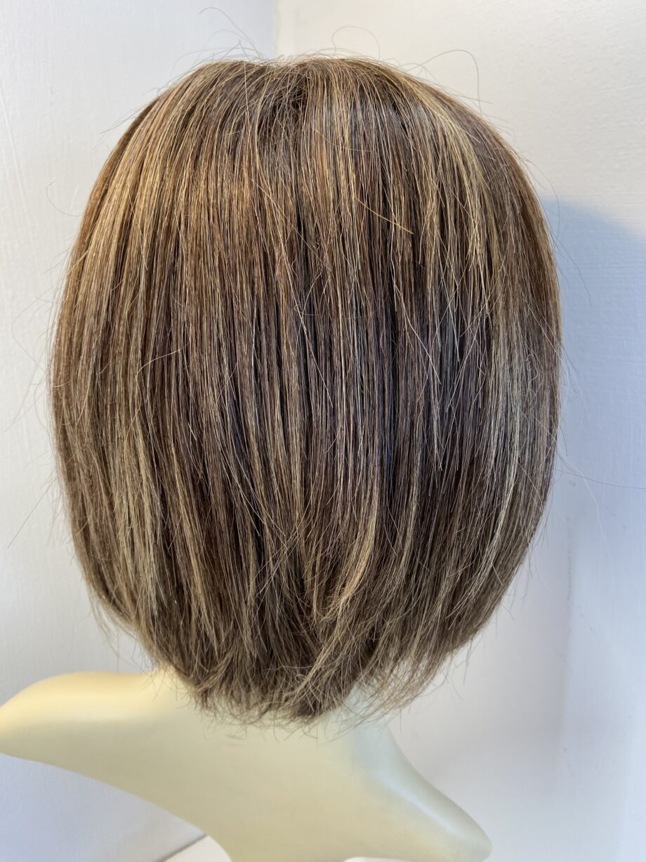 Beautiful brown wig. Brms177