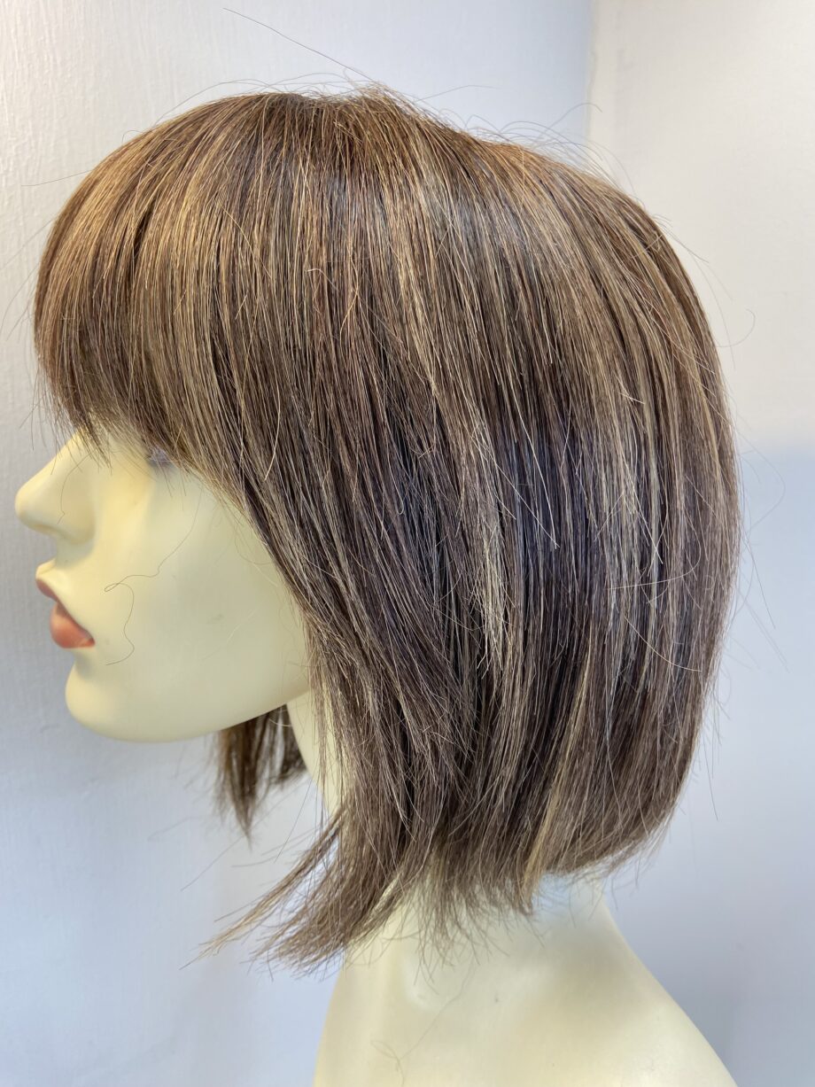 Beautiful brown wig. Brms177