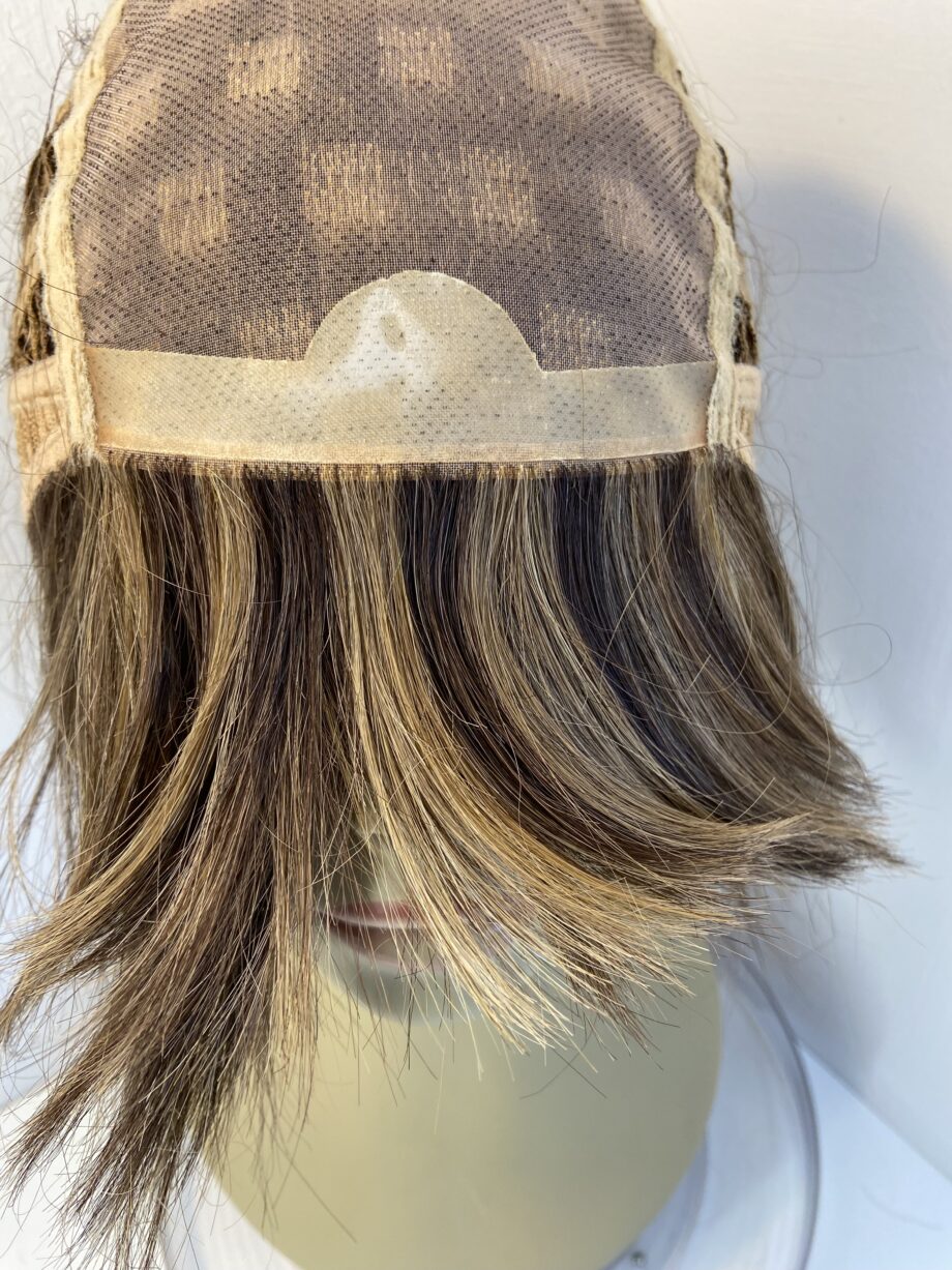 Beautiful brown wig. Brms177