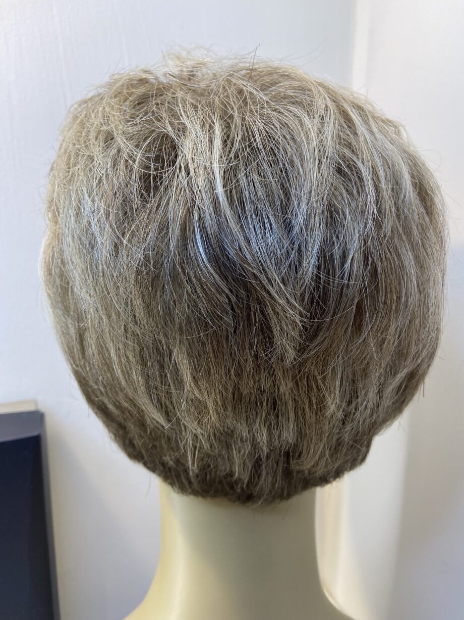 Stunning petit natural image wig. Blss845