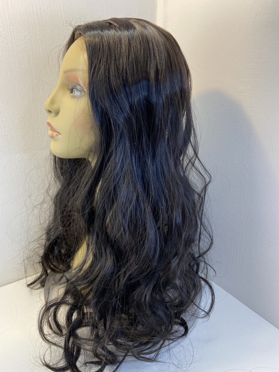New black wavy topper. Bllc893