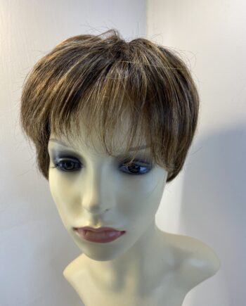 Stylish short brown wig. Brss205
