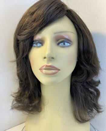 Long brown wavy wig. Brlw562