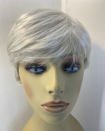 Silver white short wig. Swss349