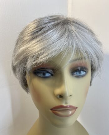 Short grey wig. Gss810