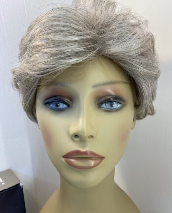 Boxed grey wig. Bgsw924