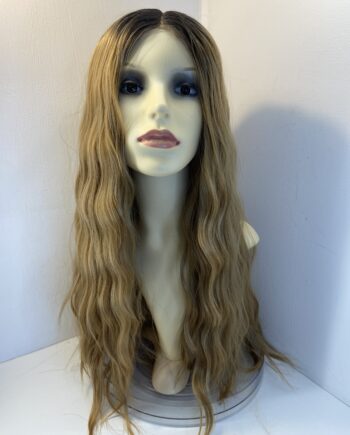 Golden rooted blonde lace front wig. New. Bllw588