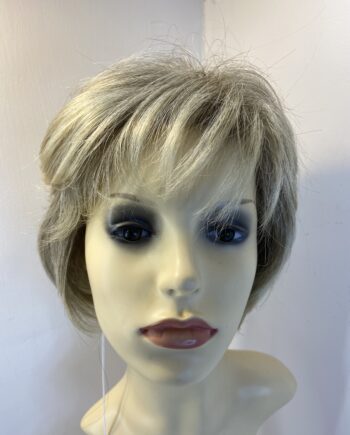 New blonde Noriko wig. Blms271