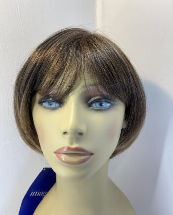Gorgeous new brown wig. Brss376