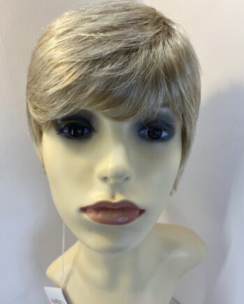 New short blonde wig. Blss594