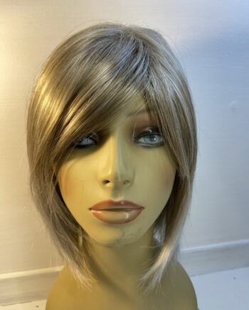 Ash blonde mid length wig. Bkms279
