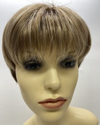 Beautiful brown stylish wig. Bblss385